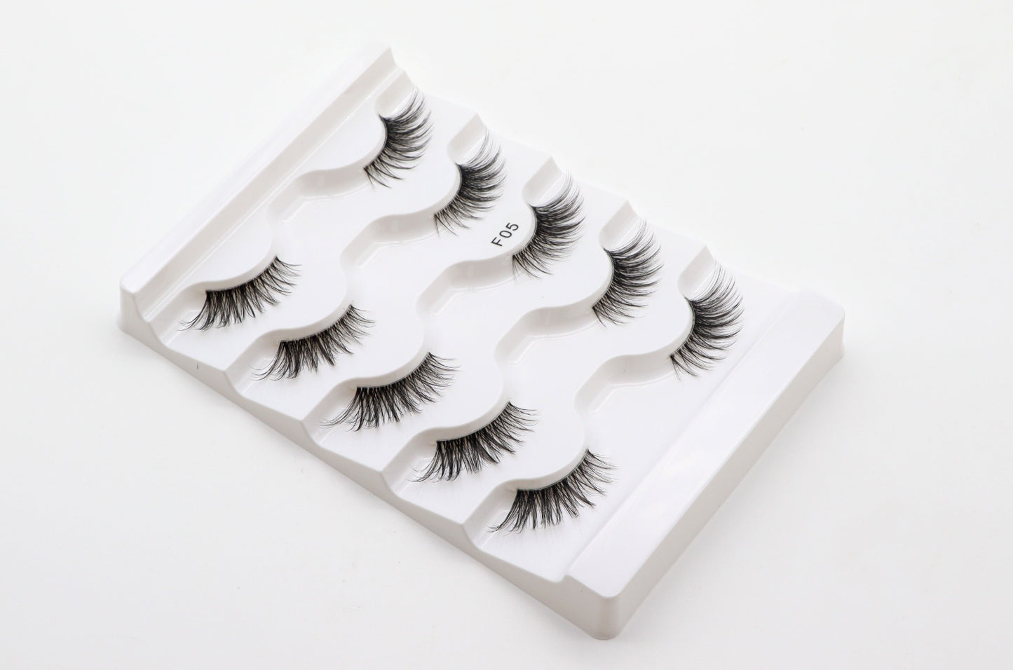 JAHRA 5 pairs False Eyelashes Half Lashes Cat Eye Strip NaturalHalf Lashes with Clear Band Cat-Eye Eyelashes Fluffy Wispy False Eyelashes Natural Look (Lash F05)
